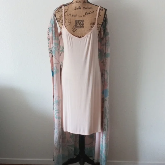 Soft Surroundings Chinoiserie Floral And Birds Maxi Dress - Picture 9 of 12
